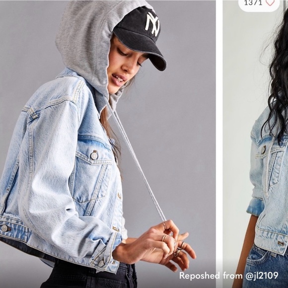 Women's Free People hooded Light Blue Denim Jacket - Picture 2 of 2